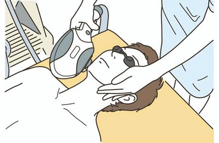 髭が頬まであってひげ剃りが大変！そんな方はメンズ脱毛対応サロンのbe MoAへ